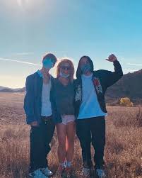 Following son jayden's explosive instagram live about life with mom. Britney Spears Shares Rare Photo With Sons Jayden And Sean Preston People Com