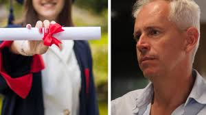 Beez versus Beez and take the win