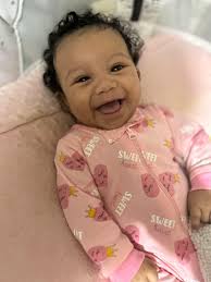 Pls how can I do butterfly detachable wings for a child