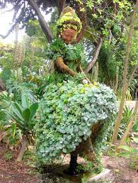 Succulent Topiary In San Diego Botanical Garden Topiary Garden Amazing Gardens Topiary