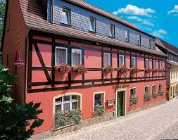 Sie finden das unternehmen in der marktstr. Bad Schandau Kurstadt Im Herzen Der Sachsischen Schweiz Urlaub Im Elbsandsteingebirge Tv Sachsische Schweiz