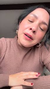 Cuando el conejo malo también es bueno ❤️✨ que temazo y que feeling! Puerto  Rico tiene cosas muy bellassss y una de ellas es su sol en la gente, su  amor y