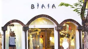 أم أحمد علي عبدالله صالح / ø§ù… Biasa Seminyak Jalan Raya Seminyak No 36 Bali Indonesia Bild Von Biasa Flagship Seminyak Tripadvisor