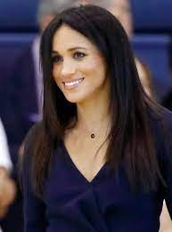 Meghan Markle Has Always Had An Affinity For Straight Hair Here S Proof Meghan Markle Natural Hair Meghan Markle Hair Straight Hairstyles