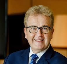 Dorchester Collection CEO Christopher Cowdray to Become Company President