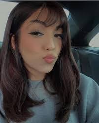 Erika Tavarez's Instagram, Twitter & Facebook