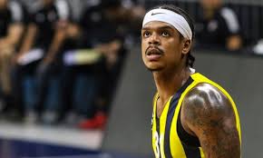 Fener m (indefinite plural fenerë, definite singular feneri, definite plural fenerët). Fenerbahce Kicks Off Preseason With Win Over Besiktas Eurohoops