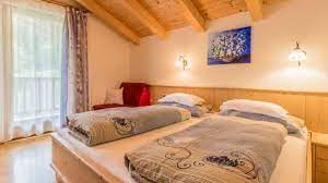 Appartamenti per vacanze a pochi passi dal centro di la villa. Apartments La Villa Stern Alta Badia Antripra Apartments