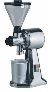 Consider using a milk frother to whip up instant lattes and cappuccinos. Coffee Grinder Pepper Cse Everest Srl