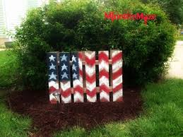 Minettesmaze My Diy Patriotic Yard Decor Diy Christmas Yard Art Christmas Yard Art Yard Art