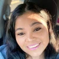 Noreen Hebert's Instagram, Twitter & Facebook