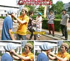 嵐にしやがれで大野くんがかぶったベレー帽を伸ばして遊ぶニノちゃん 嵐 大宮 ニノ 嵐