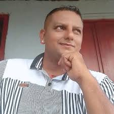 Lo Más Sabroso en Relaciones: Un Hombre y Su Esposa