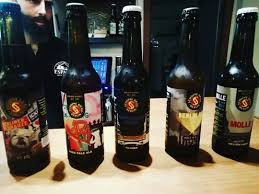 Berliner Bier In Conil Bei Esparte Brauerei Cervezaesparte Cerveza Pivo Bier Berlinerbier Birra Schoppebrauberlin Andalu Beer Bottle Wine Bottle Bier