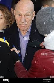 Sir keith hi-res stock photography and images