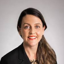 Laura Macpherson's Instagram, Twitter & Facebook