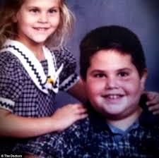 Man left with 20LBS of excess skin after 300lb weight loss