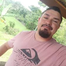 Así fue el fatal choque que cobró la vida de un profesor en Pérez Zeledón  (Video) El carro manejado por Eddy Acuña, de 57 años, fue impactado en su  lado izquierdo por