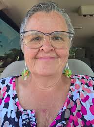 Hi! I'm new to this group. I recently joined because I love fashion.