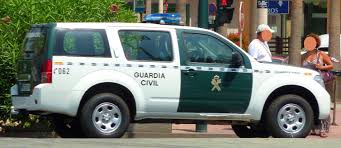 2 Detenidos Por 5 Robos En Explotaciones Agricolas De Villarta De San Juan Guardia Civil Robo Juzgado De Guardia