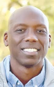 Justin Love's Instagram, Twitter & Facebook