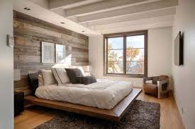 It covers the whole wall and adds subtle texture behind and above bed, but remains neutral so it doesn't overpower the room. 39 Jaw Dropping Wood Clad Bedroom Feature Wall Ideas