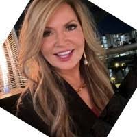 Darlene Tetreault's Instagram, Twitter & Facebook