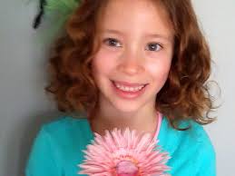 Pin curls work best on straight or wavy hair. I4oorlu0y7c8tm