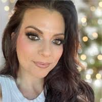 Tamara Hecker's Instagram, Twitter & Facebook