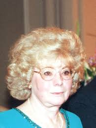 Barbara Dussault's Instagram, Twitter & Facebook