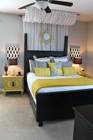 A headboard would keep the pillow from slipping over onto the. 38 Best Beds With No Headboards Ideas Bedroom Decor Bedroom Design Home Bedroom