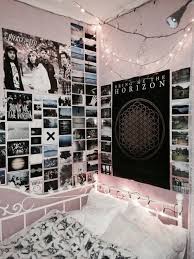 Another Thing Where We Could Put Pictures Of Friends Or A Fob Shrine Tbh But With Just A Few Pictures Like Maybe Just A C Grunge Bedroom Emo Room Grunge Room