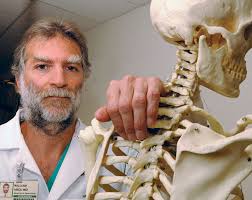 Dartmouth Medicine Magazine :: Moving Back Care Forward