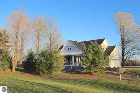 Listed by owner, todd and susan vigland. Houses For Sale In Grand Traverse County Mi Homes Com
