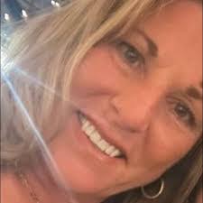 Stephanie Lamanna's Instagram, Twitter & Facebook