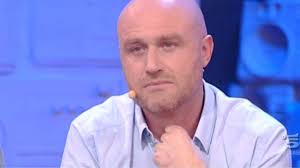 Il romanzo della sua vita. Rudy Zerbi Ad Un Passo Dal Dramma Familiare Stavano Morendo Io Ero