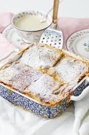 Eine Sussspeise Mit Ganz Viel Herz Und Liebe Fluffiger Milchrahmstrudel Mit Himbeeren Und Van In 2020 Milchrahmstrudel Dessert Rezepte Schnell Dessert Rezepte Einfach