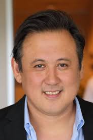 Miniature Art Enthusiast Victor Hardy Discusses the Benefits of Painting  for Brain and Mental Health