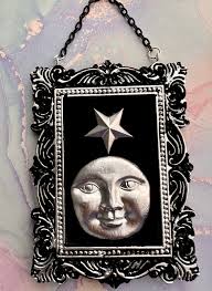 Vintage Celestial Crescent Moon Frame Mini Wall Hangers ~ Man in the Moon  Vintage Style Art~ Gold or Silver ~ Whimsical Decor