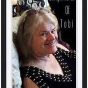 Karen Ludwigsen's Instagram, Twitter & Facebook