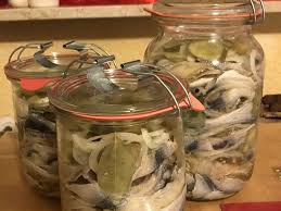 Eingelegte Heringe Nach Busumer Art Von Elaper11 Chefkoch Heringe Fisch Essen Chefkoch