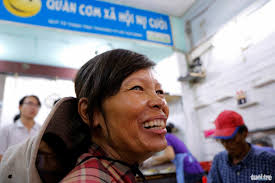 Sàigòn hào hiệp, nghĩa tình, Cơm bình dân 2000 đồng