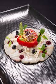 Carpaccio De Saint Jacques Aphrodisiaque Berce Par Son Tartare De Couteaux Et Ses Nokis Carpaccio Saint Jacques Culinaire Photo De Plats