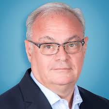 Greg Schatz's Instagram, Twitter & Facebook