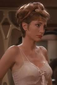 Anybody wanna talk about how fine the Intendant is? : r/DeepSpaceNine