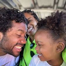 Seattle seahawks quarterback russell wilson, right, looks on as his girlfriend, entertainer ciara harris, walks with her son, future harris, 14 months liar liar, the 1997 flick starring jim carrey, was one of my favorite movies as a kid. Ciara And Russell Wilson Celebrated Daughter S 3rd Birthday With Frozen Inspired Celebration Gma