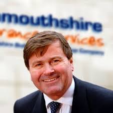 I was always a bit of a drawer and a dreamer, never really taking career  choices too seriously and always looking to travel and be creative rather  than earn money.