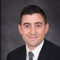 100+ perfiles de «Adamo»