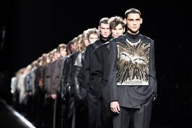 But just in case you have a creative fashion some of these looks are so bad not only should women over 40 avoid them, but all women should avoid them. The Top 22 Men S Fashion Trends For Fall Winter 2019 2020 Vogue Paris