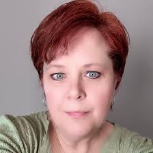 Gina Mazzone's Instagram, Twitter & Facebook